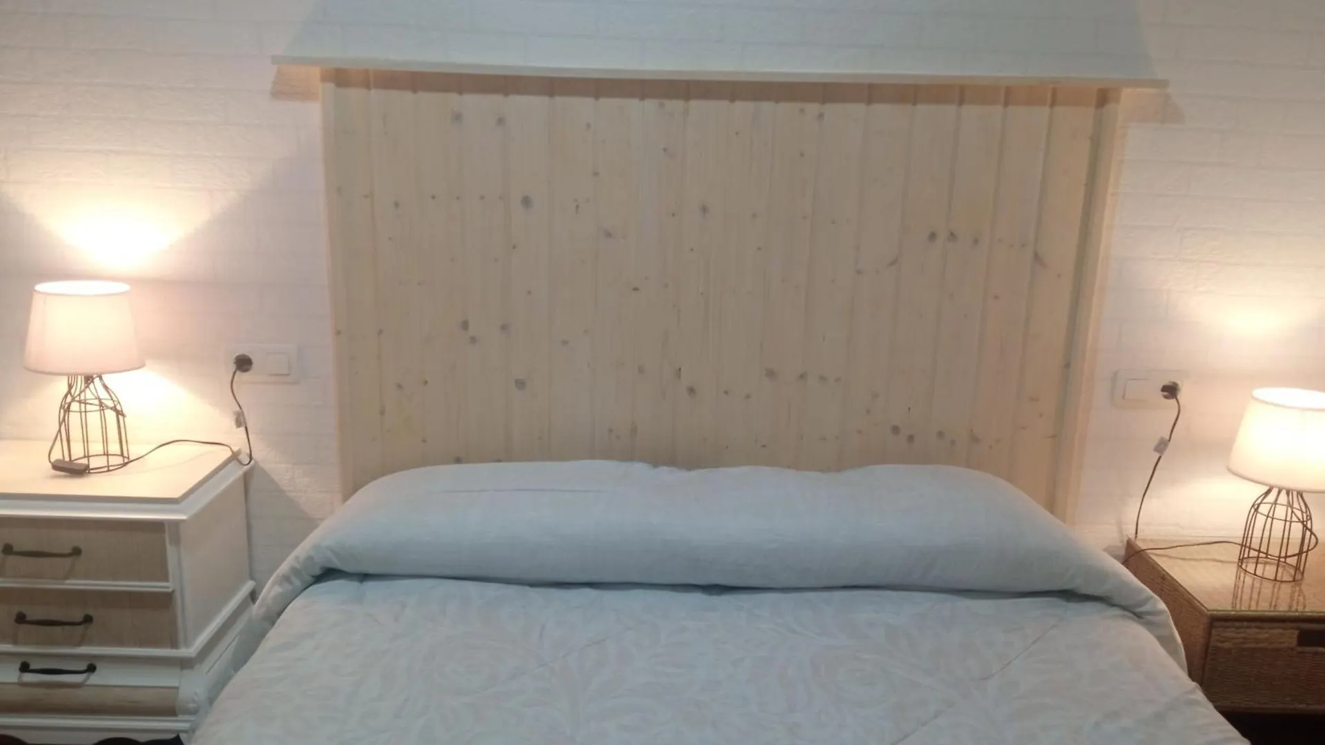 Apartamentos Virgen De Villaverde Ardales Spain